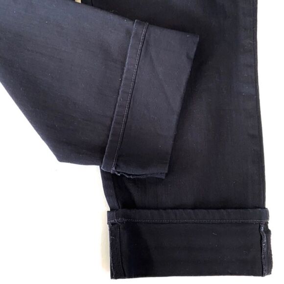 Euc NYDJ cuffed capri jeans - Picture 10 of 10